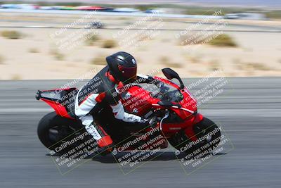 media/Mar-25-2022-Apex Assassins (Fri) [[6895ac7503]]/Trackday Level 2/Session 4/Turn 12/